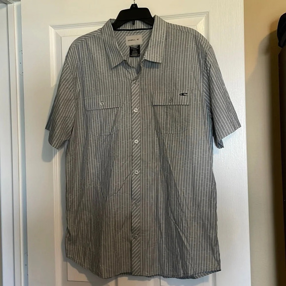 O’Neill mens gray and silver button down shirt size XL - Picture 1 of 7
